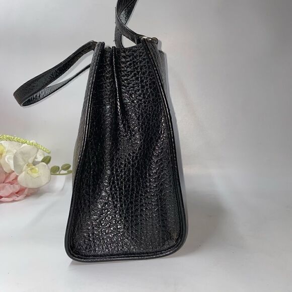 DKNY Embossed Leather Tote Black Large - Picture 3 of 10